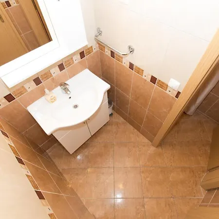 Ozzi With 9 Bedrooms&private Pool *