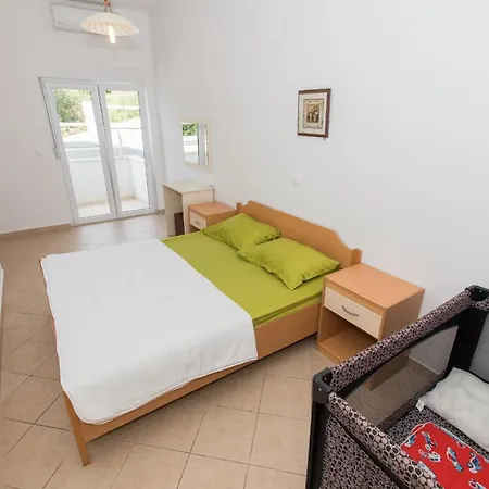 Villa Ozzi With 9 Bedrooms&private Pool *