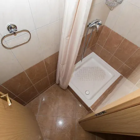 Ozzi With 9 Bedrooms&private Pool Villa