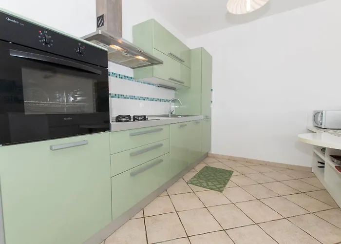 Ozzi With 9 Bedrooms & Private Pool Willa