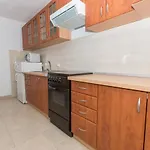 Ozzi With 9 Bedrooms & Private Pool Villa Makarska
