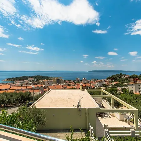 וילה Ozzi With 9 Bedrooms & Private Pool *